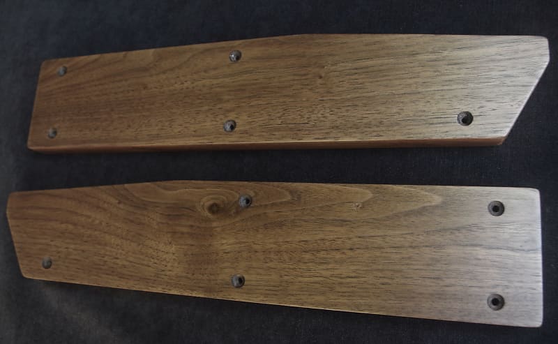 Crumar Bit One Walnut Side Panels Wooden Ends