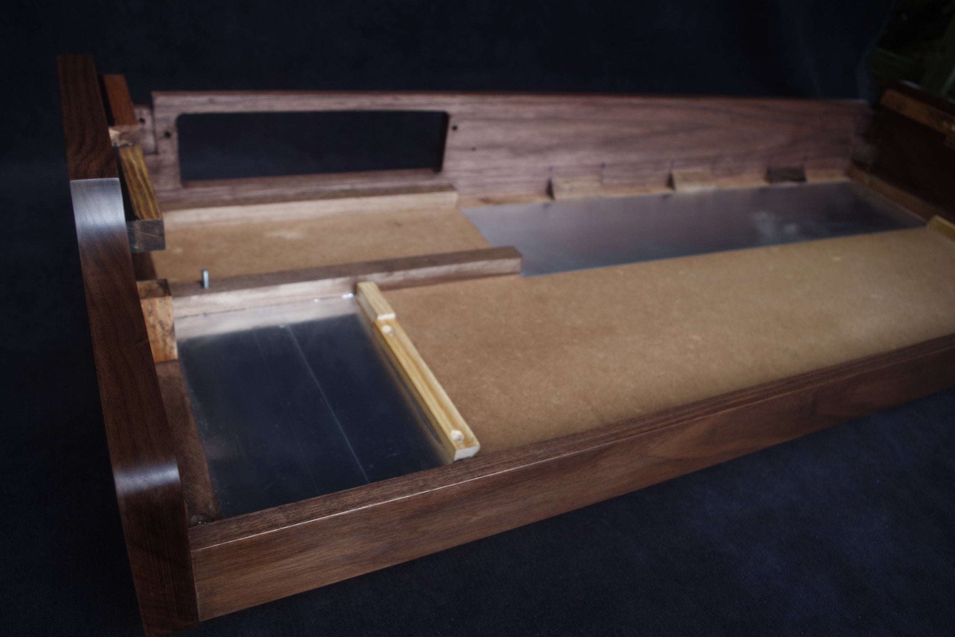 Roland RS 505 Analog American Walnut Wooden Case