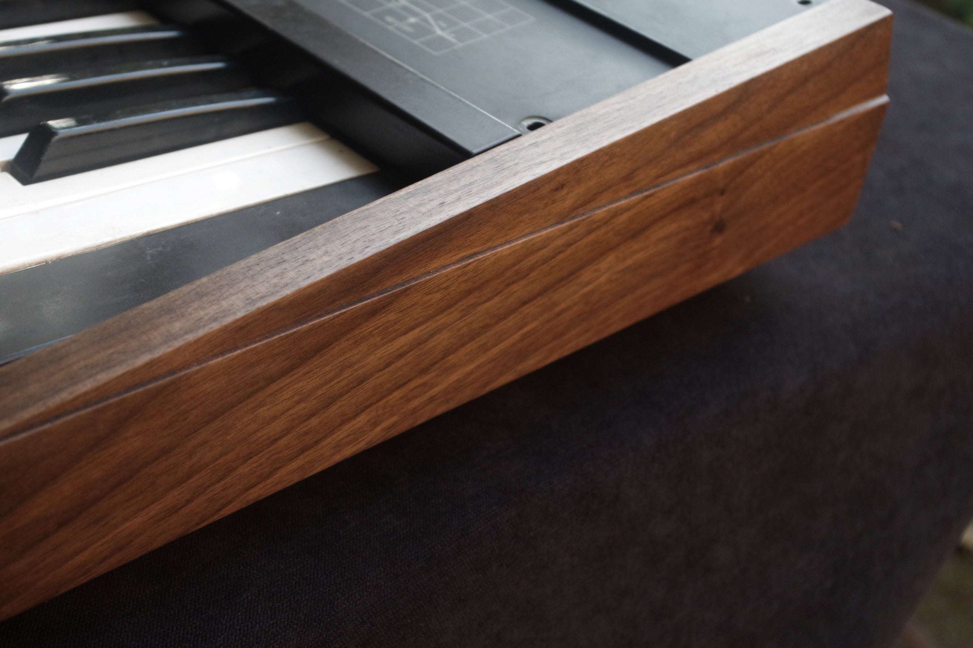 Wood ends for Yamaha DX7 DX9 synthesizer Side panels End caps