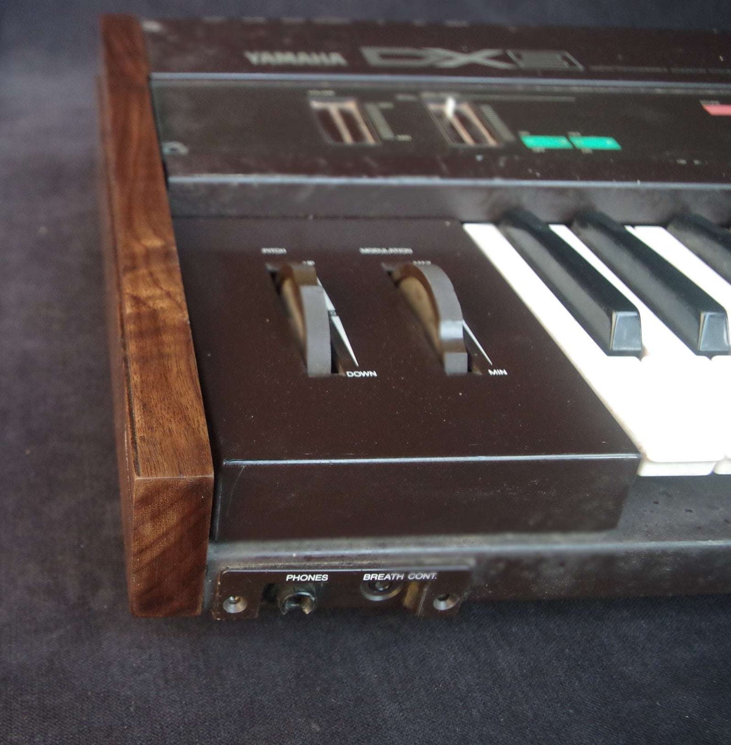 Wood ends for Yamaha DX7 DX9 synthesizer Side panels End caps