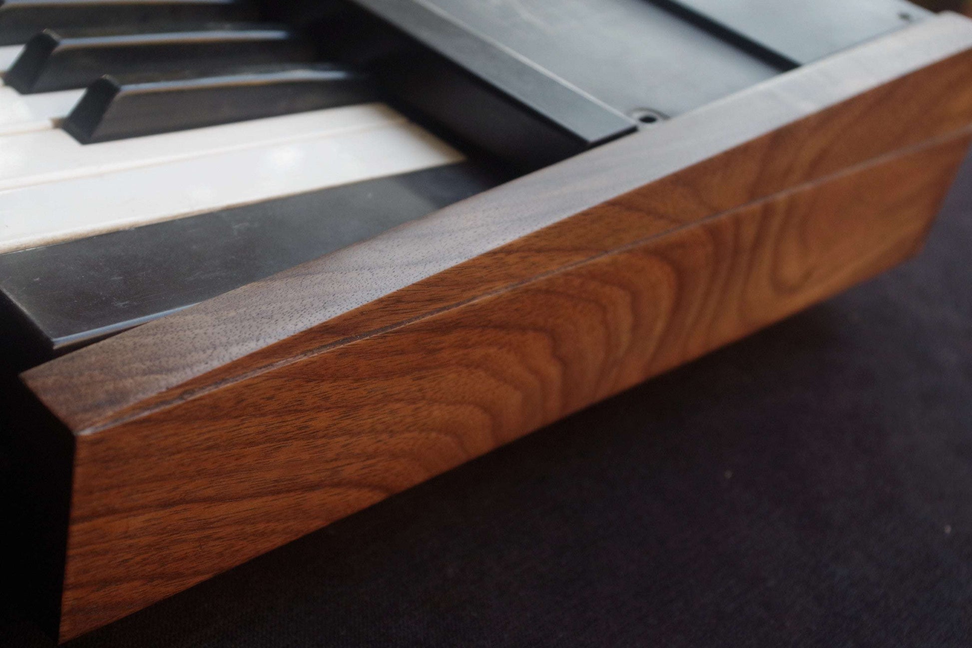 Wood ends for Yamaha DX7 DX9 synthesizer Side panels End caps