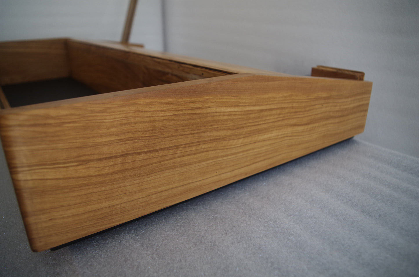 Vintage Moog Minimoog Model D Wooden Case – Italian Olive Wood – Handcrafted Synth Upgrade