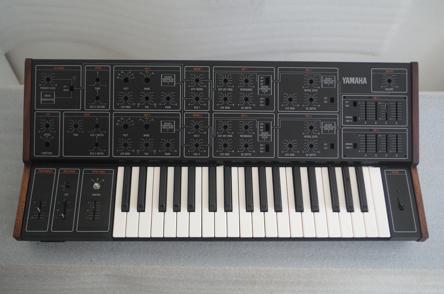 Yamaha CS-15 Vintage Analog Synthesizer Custom Wooden Side Panels
